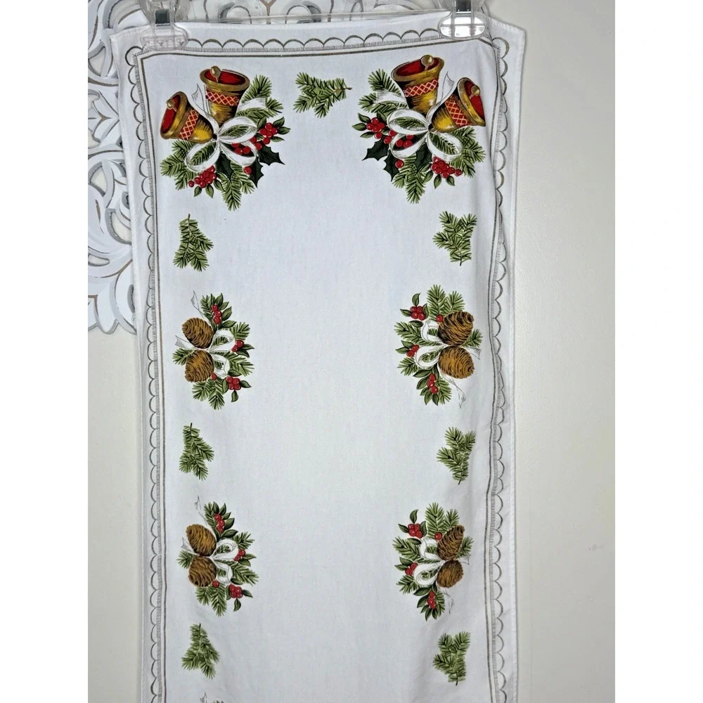 Christmas Table Runner Bells Pinecones Evergreen Holly Cotton Blend 37
